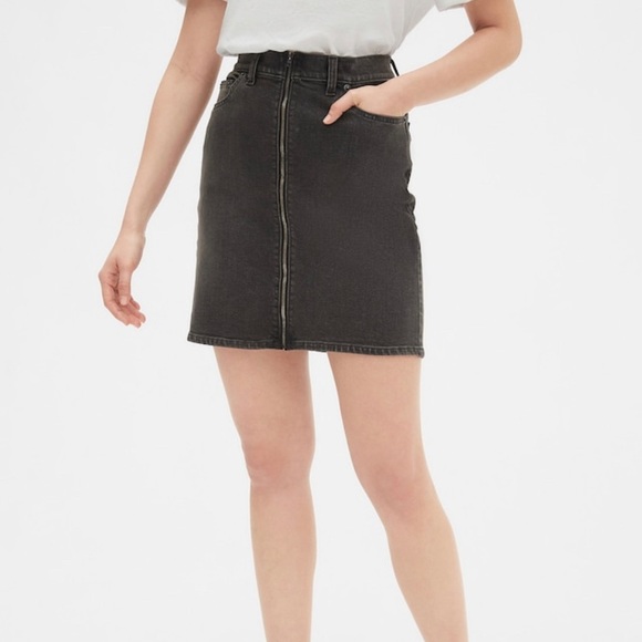 Gap black denim skirt NWT - Picture 4 of 4